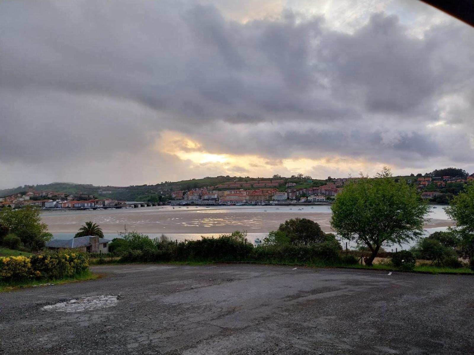 Apartamento La Maza San Vicente De La Barquera Buitenkant foto